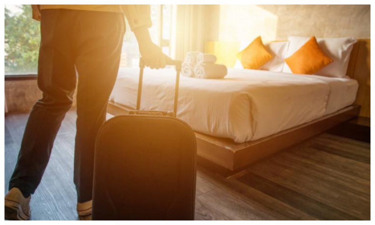 Schimbări pe piața de cazare din România! Decizie pentru cei care își închiriază locuința pentru turiști