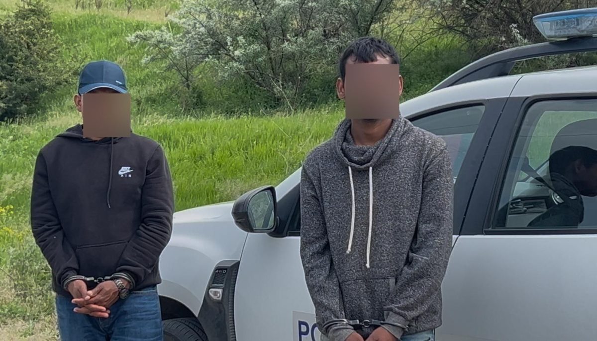 A fost forfotă mare în comunele Costuleni și Prisacani, după ce o femeie parțial dezbrăcată a traversat Prutul. Era din Pakistan, iar alături de ea se aflau doi bărbați