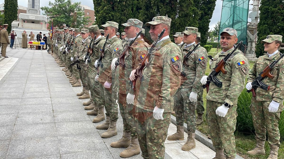 Ziua Eroilor, celebrată la Iași cu ceremonii religioase și militare – LIVE VIDEO, UPDATE