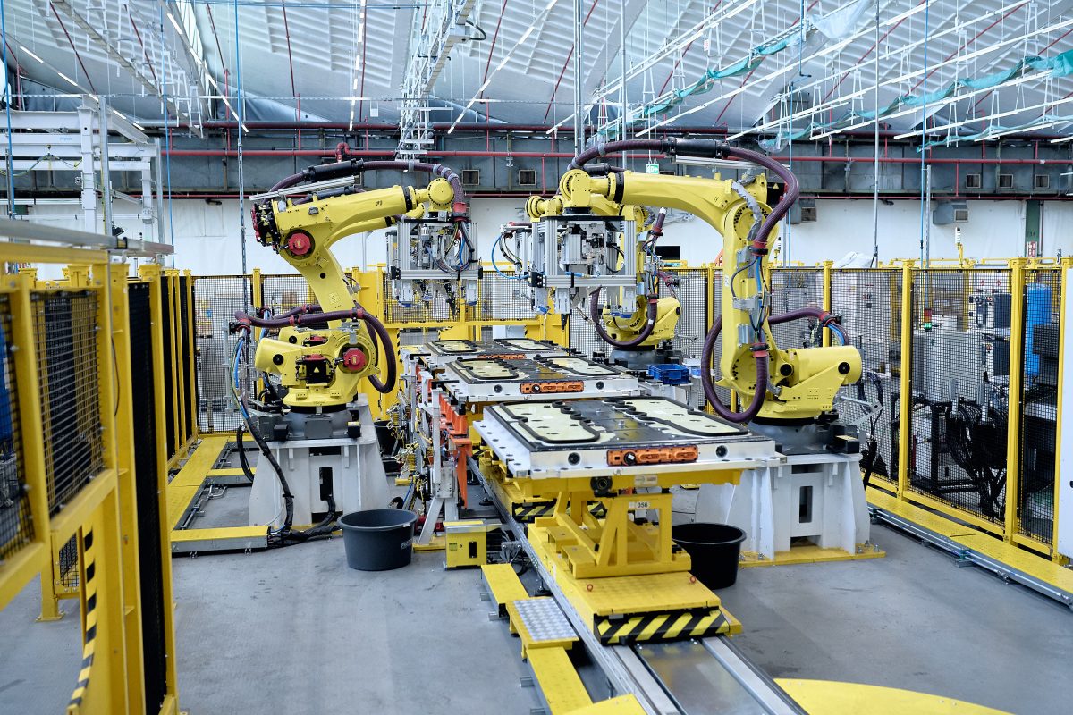 Ford inaugurează linia de asamblare a bateriilor pentru Capri și Explorer la Centrul de electrificare din Köln