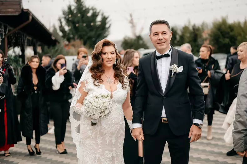 De unde și-a ales Mihaela Borcea rochiile de mireasă. Cum a fost organizată petrecerea exclusivistă alături de Sorin Rap