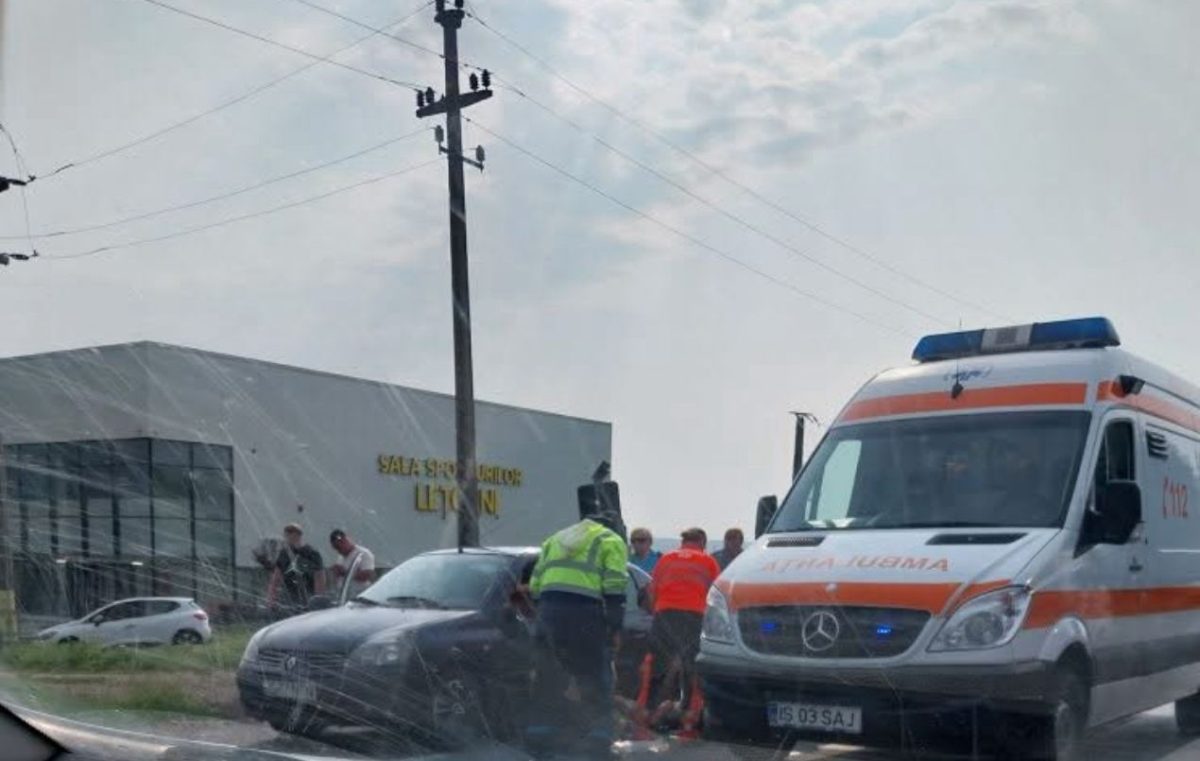Accident rutier la Lețcani! Un pieton a fost lovit de un autoturism