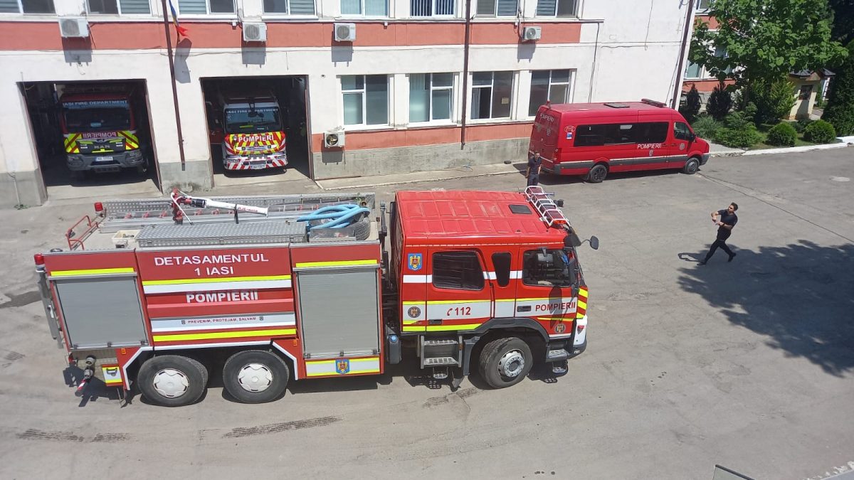 Accident rutier în comuna Țigănași. Două autoturisme au fost implicate