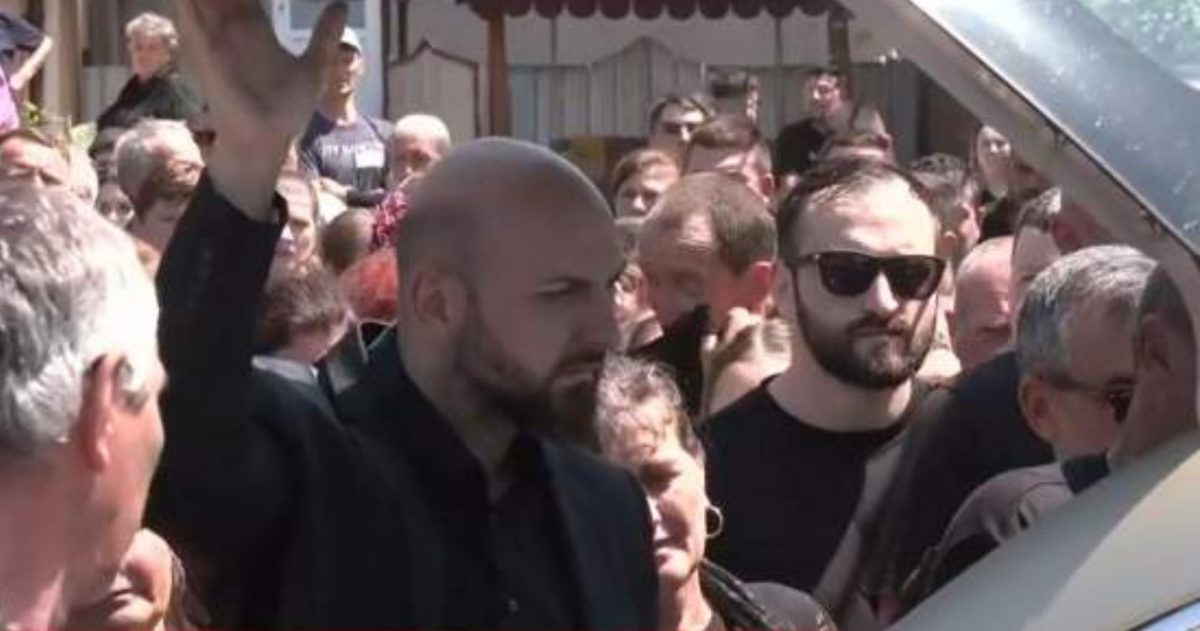 Alex Marcu este devastat de moartea soției. A slăbit iar durerea i-a șters orice zâmbet de pe chip