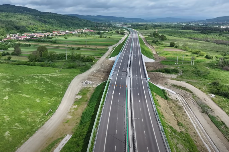 Surpriză pe șantierele României! Ultima bucată din Autostrada Sibiu – Pitești se deschide cu trei luni mai devreme