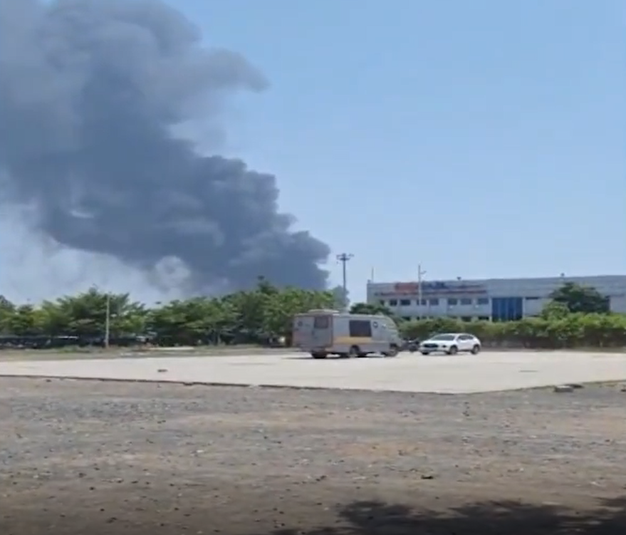 Tragedie aviatică în India! Un avion cu peste 240 de persoane la bord s-a prăbușit lângă aeroportul Ahmedabad. Iată momentul impactului – UPDATE