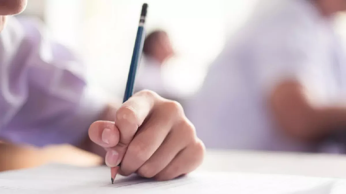 Bacalaureat 2025: Proba obligatorie a profilului s-a încheiat fără incidente în județul Iași