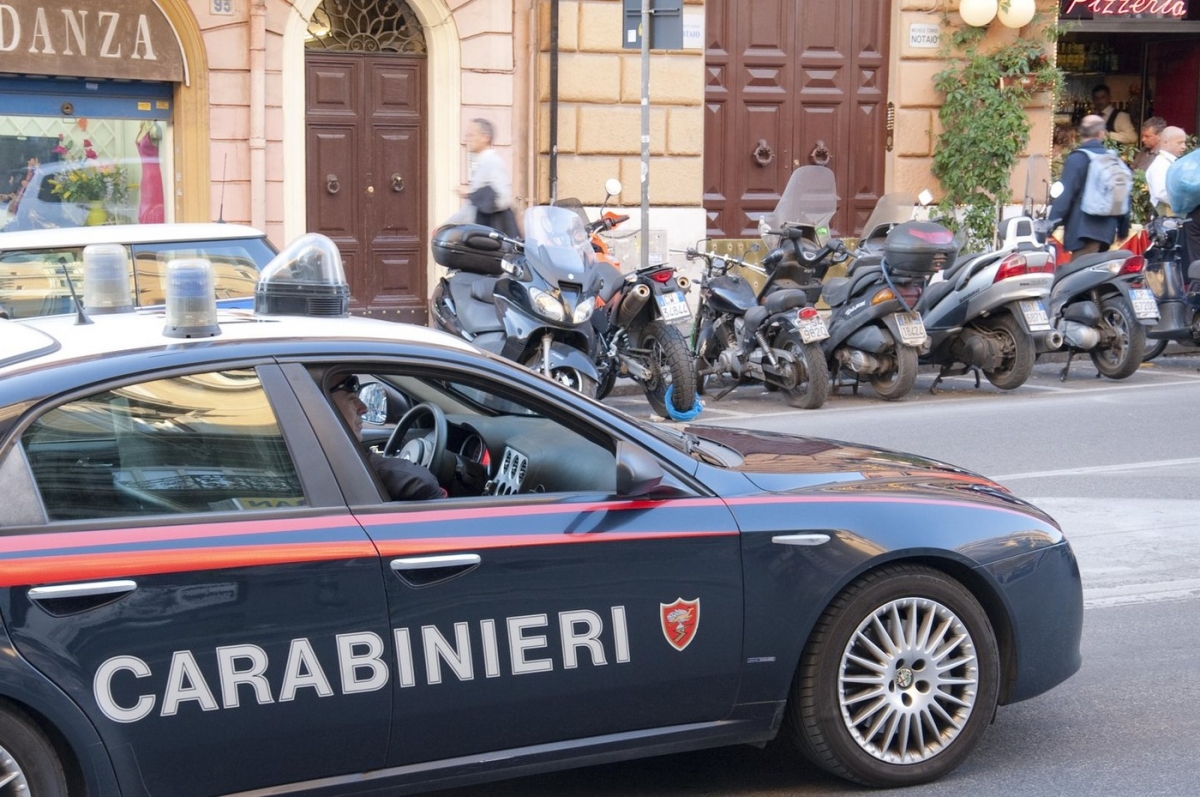 Groază la Roma! Mamă româncă și fetița ei de un an, găsite moarte în condiții suspecte într-un parc