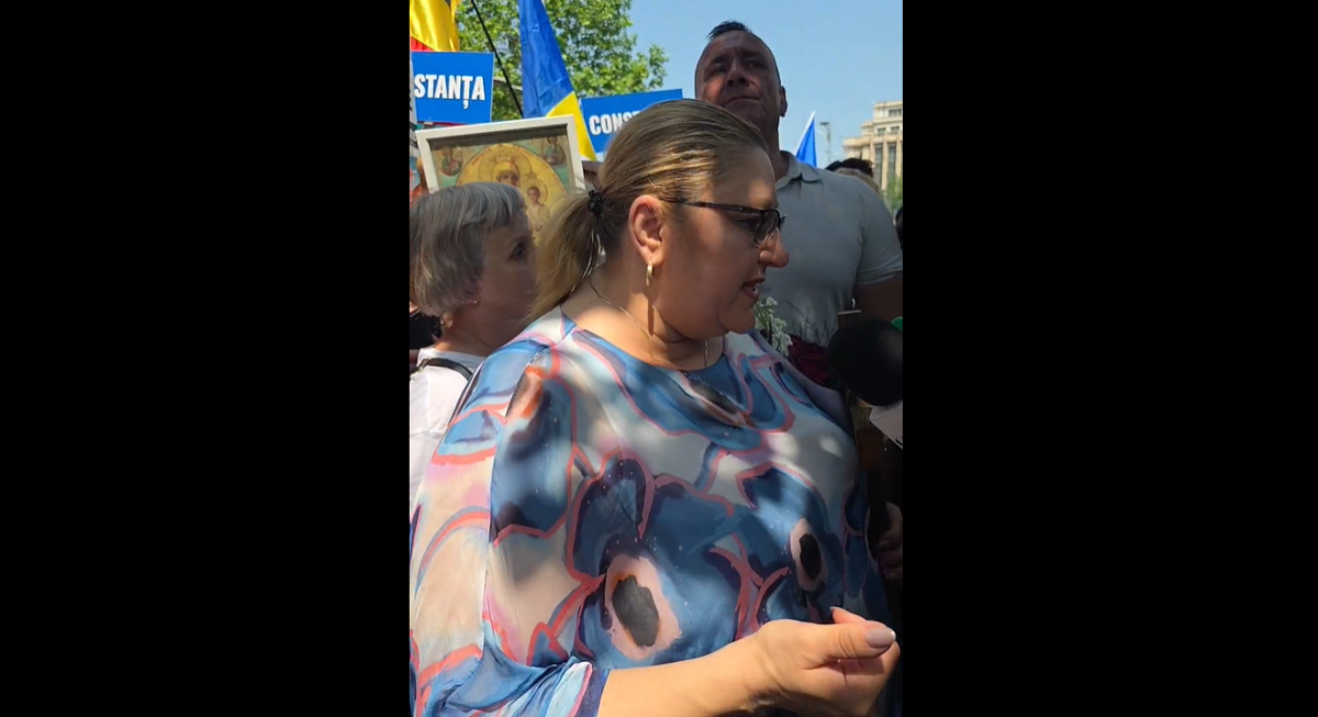 Europarlamentarul independent român, liderul S.O.S. România Diana Șoșoacă, la Marșul Normalității! Eveniment special legat de combaterea anomaliilor sexuale și pentru respectul Familiei – LIVE VIDEO, UPDATE