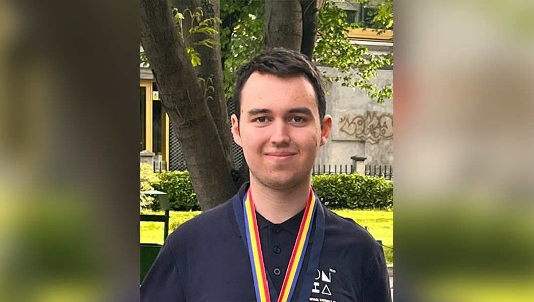 Un elev din România va participa la o competiție care zguduie domeniul tehnologiei