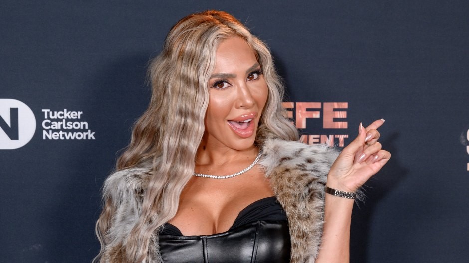Farrah Abraham dezvăluie care sunt câștigurile ei șocante de pe OnlyFans. Apariția sa controversată de pe plajă a uimit fanii