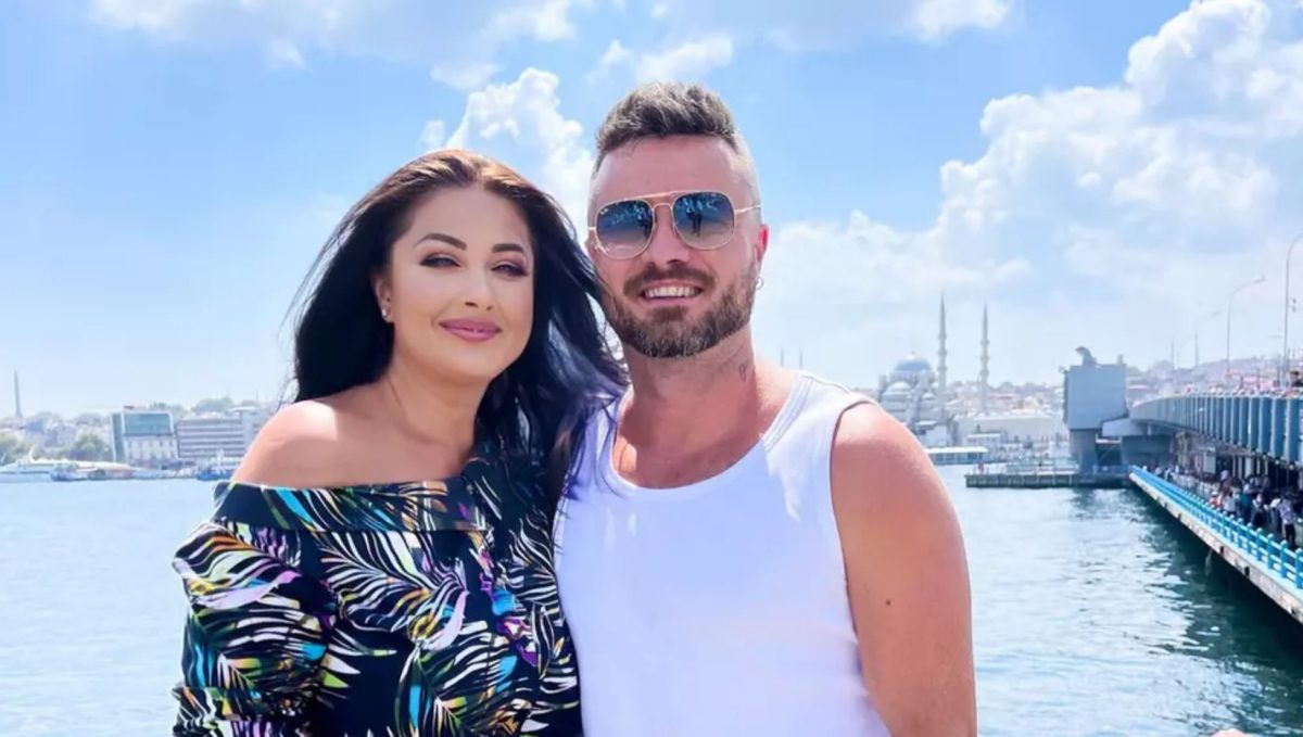 Gabriela Cristea și soțul ei, din nou în vizorul „fanilor”. Totul a pornit de la o fotografie aparent banală