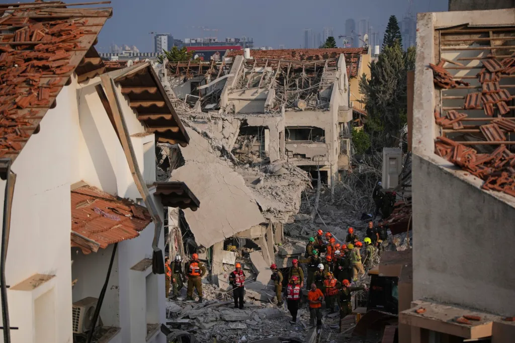 Sute de români din Israel și Iran cer disperat ajutor pentru evacuare