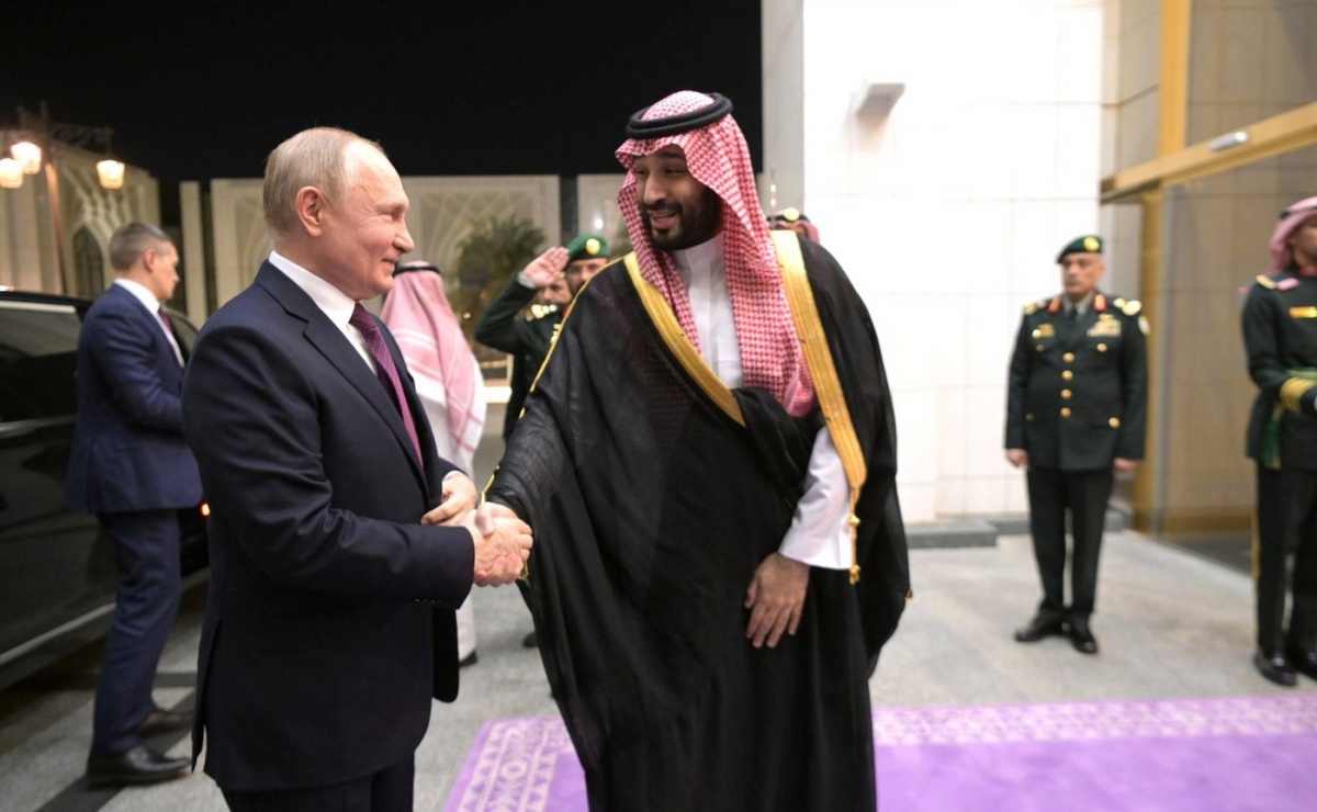 Putin și Arabia Saudită își schimbă radical strategia. La ce trebuie să ne așteptăm