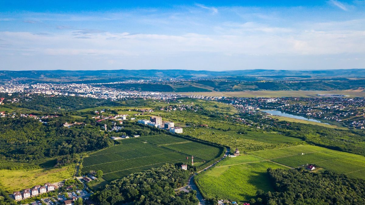 E dezastru în comunele din Iași! Nu se respectă deloc legea, iar amenzile aplicate sunt uriașe