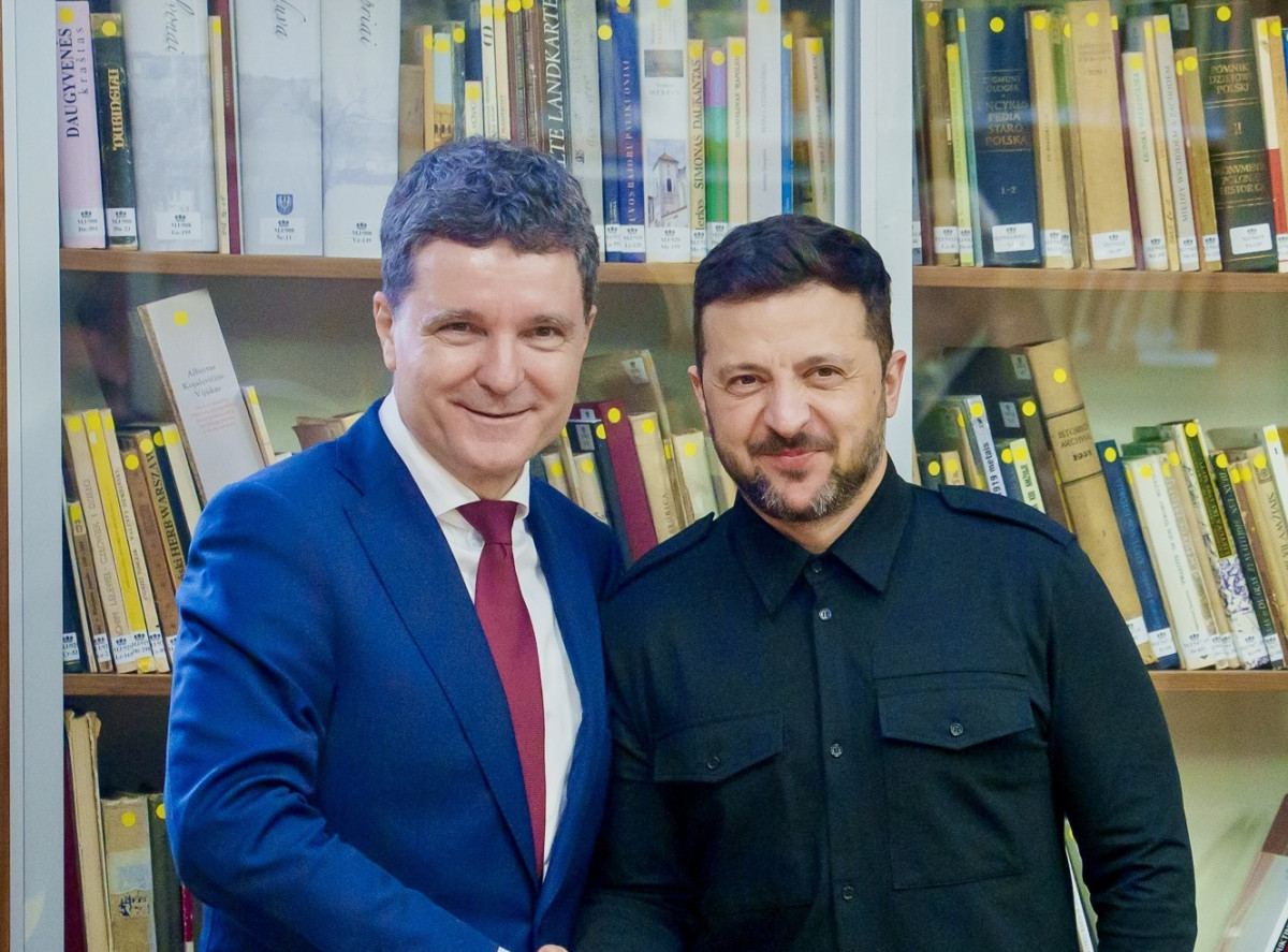 Obrăznicia lui Zelenski nu are limite. Vrea recunoașterea Bisericii Ortodoxe a Ucrainei care-i persecută pe etnicii români