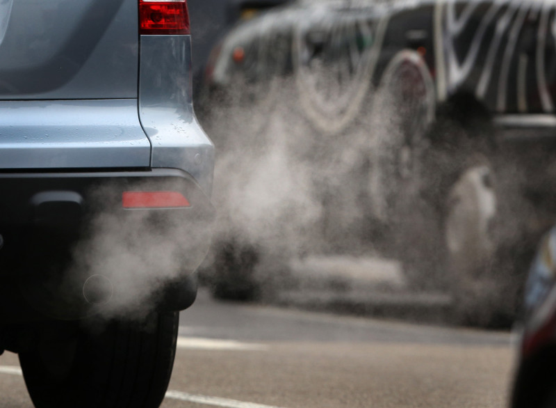 Lovitură pentru cei cu mașini Diesel! Șoferii nu vor mai putea circula între orele 8:30 și 18:30, din 1 octombrie