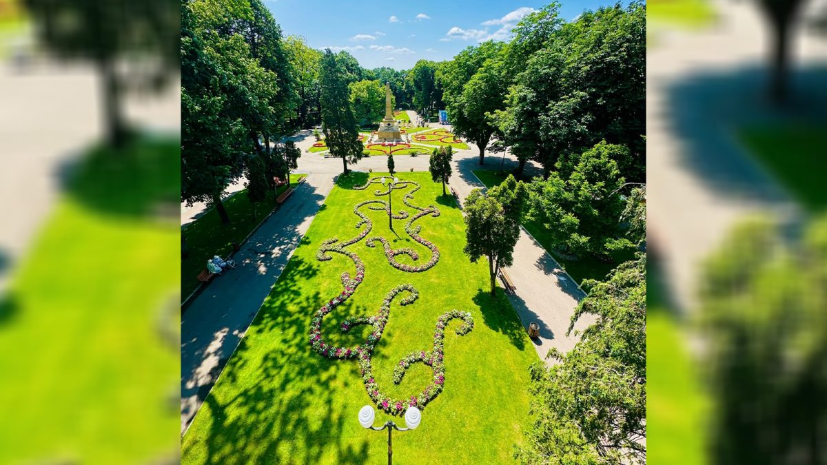 Imagini spectaculoase! Acest parc este unul dintre cele mai frumoase din România