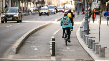 Primarul Ioan Alexa va plăti peste 2 milioane de lei pentru amenajarea pistelor de biciclete din Podu Iloaiei! Ce firmă va semna contractul