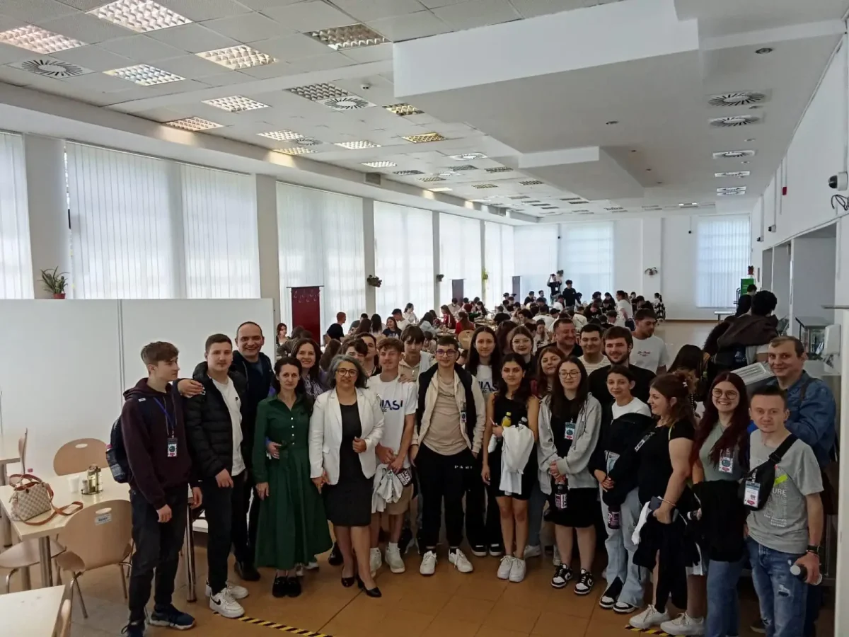 TUIASI sprijină incluziunea: Elevi cu deficiențe de auz, „Studenți pentru o zi” la universitate