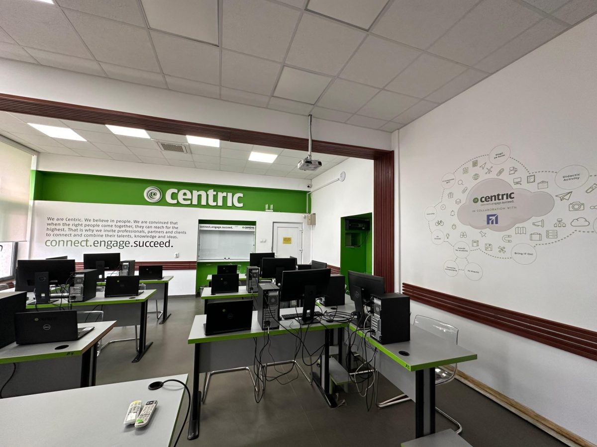 UAIC a primit o donație substanțială de echipamente IT din partea companiei Centric IT Solutions România