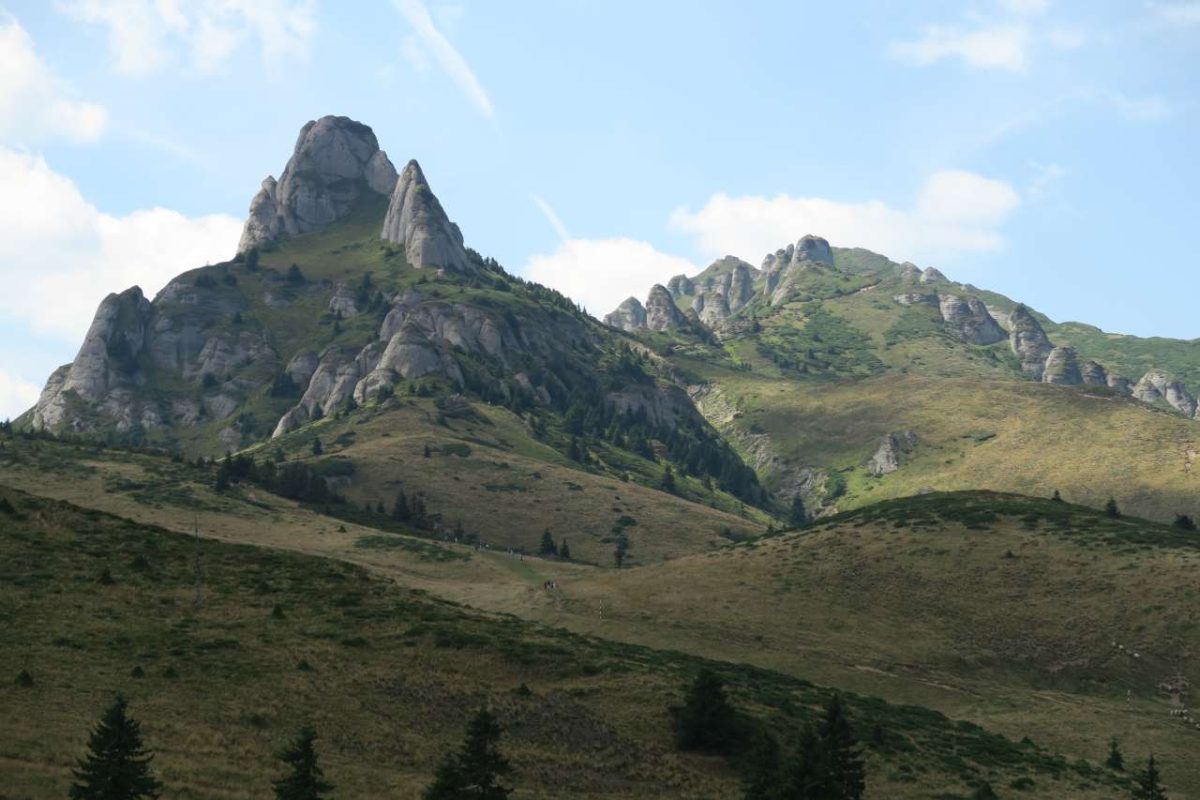 Vârful Ciucaș – Iată o destinație spectaculoasă pentru drumeții de neuitat