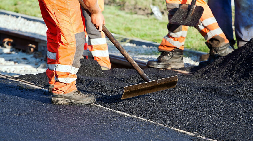 Se vor cheltui peste 4 milioane de lei pentru reparația unui segment de drum de 2 kilometri! Când vor începe lucrările