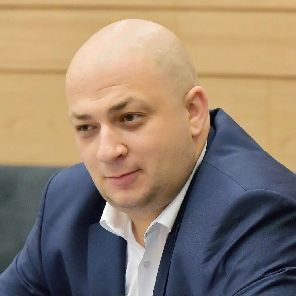 Silviu Vexler generează reacții antisemite