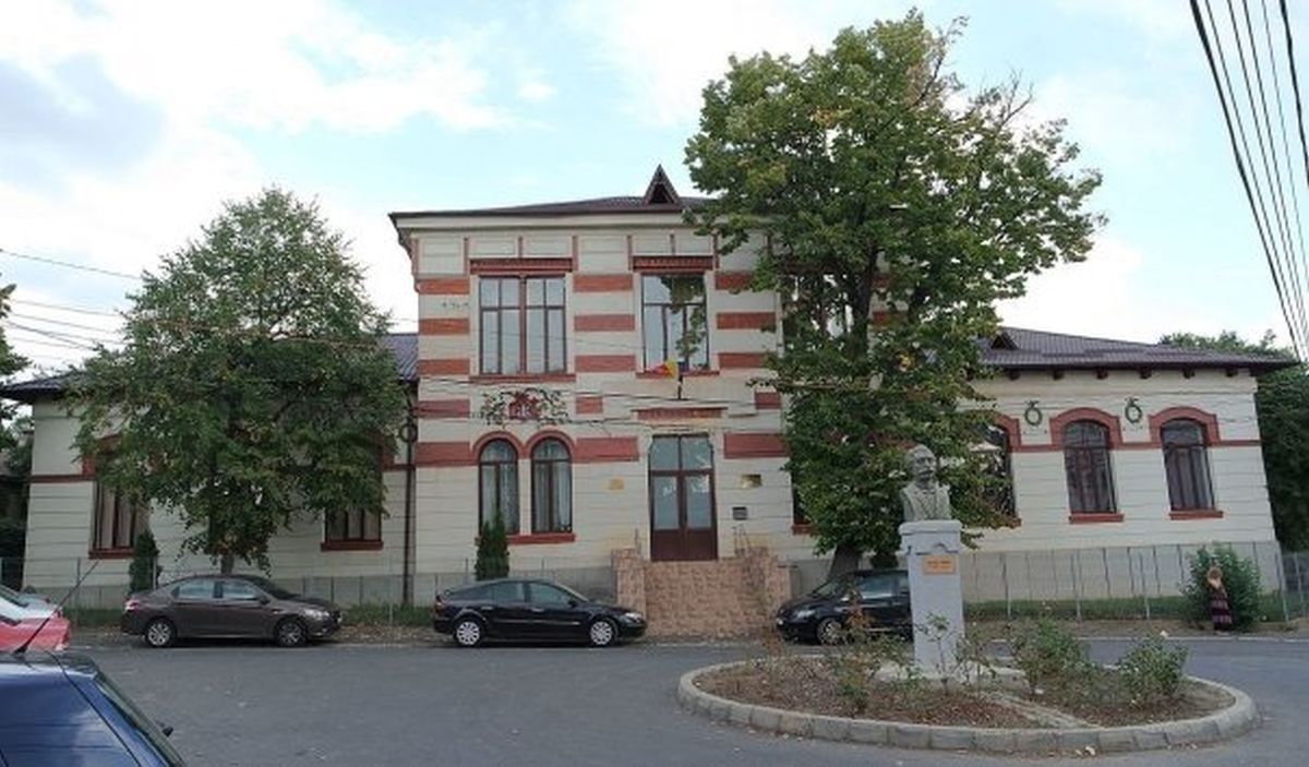 Trei noi programe de formare acreditate pentru profesorii ieșeni, lansate de Casa Corpului Didactic „Spiru Haret” Iași