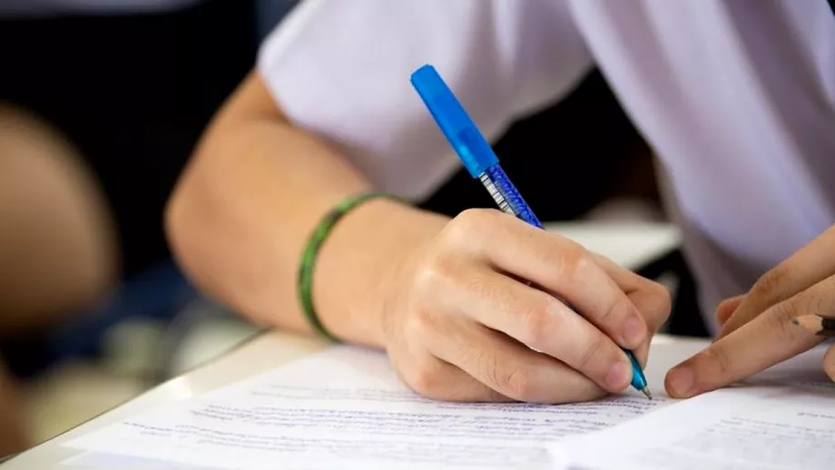 Peste 500 de candidați au susținut proba obligatorie a profilului la BAC 2025, sesiunea de toamnă, în județul Iași. Urmează testarea la alegere