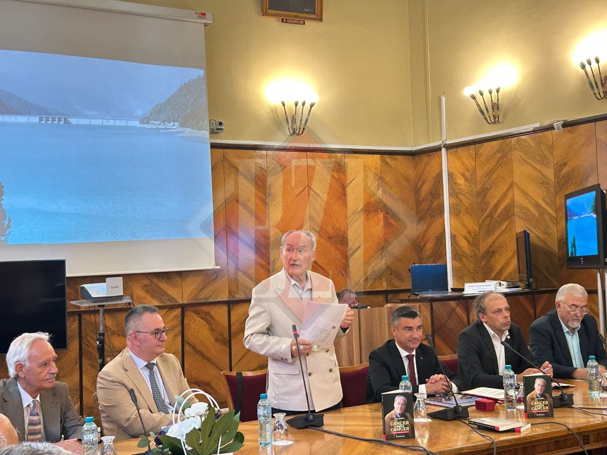 Prof. Ionel Miron sărbătorit la 90 de ani în cadrul unei ceremonii speciale la UAIC Iași