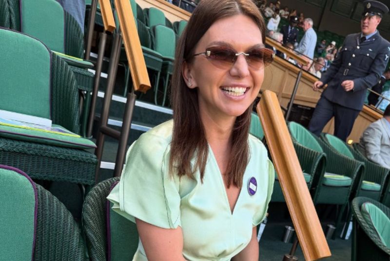 Simona Halep s-a tunat! A apelat la medicul estetician