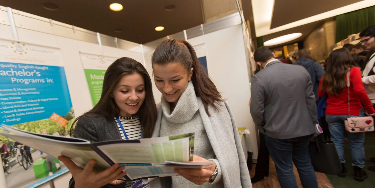 O oportunitate rară pentru studenți. Poți avea parte de o experiență internațională în câțiva pași. Ce trebuie să faci