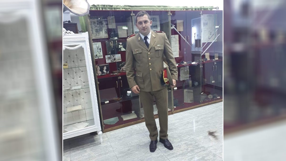 Subofițerul Cosmin Giurgi, acuzat de complicitate la trafic de minori și proxenetism, rămâne în arest preventiv! Ce părere au superiorii lui: „Instituția noastră condamnă ferm orice comportament care contravine legii”