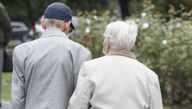 Vârsta de pensionare crește până la 74 de ani! În ce condiții pot seniorii să iasă la pensie fără stagiu complet