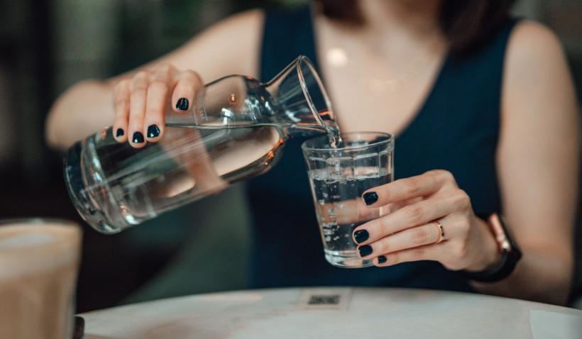 Unde poți bea apă de la robinet în Iași și în alte orașe din România? Harta publică poate fi accesată AICI