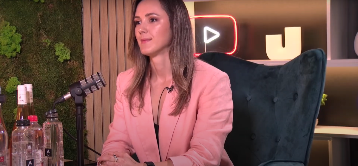 Care sunt avantajele și dezavantajele începerii unei afaceri cu flori criogenate? Află totul de la Alexandra Vartic, fondatoarea atelierului Pur și Simplu Flori