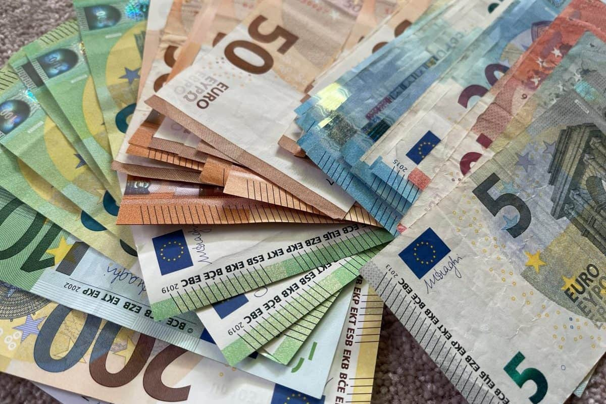 Sistemul public de pensii riscă să devină nesustenabil, în condițiile în care 90% dintre magistrați aleg să se pensioneze la doar 48 de ani