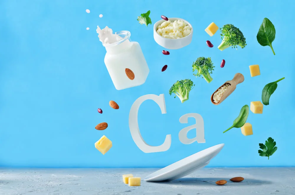 Când se ia calciu, dimineața sau seara? De ce trebuie luat împreună cu alte vitamine sau minerale?