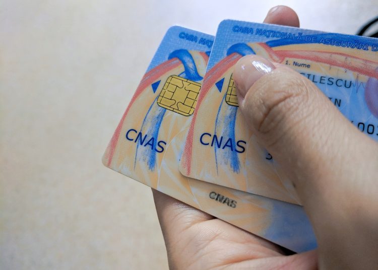 Fără asigurare medicală dacă nu plătești! Guvernul elimină gratuitatea la sănătate pentru soți, părinți și bolnavi. Ești pe listă?