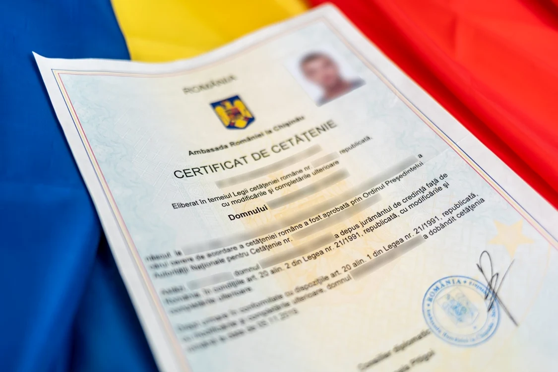 Noua lege a cetățeniei române! Termenul de soluționare a cererilor de dobândire s-a extins de la 5 luni la 2 ani