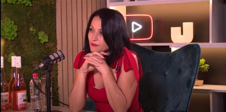 Cătălina Coman și „rețeta” independenței financiare din online. „Consider că munceam mult mai puțin când lucram la birou cu program fix”