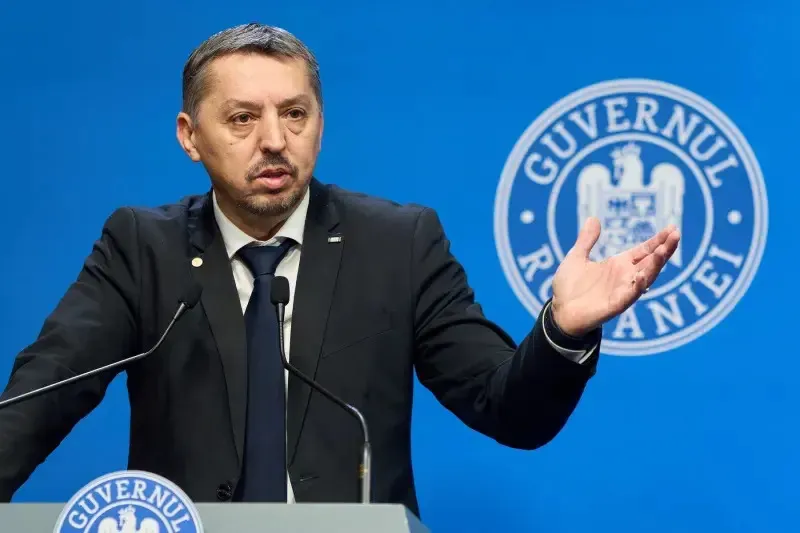 Austeritatea nu se aplică pentru șmecherii de la vârful țării! Ministrul Daniel David are o armată de consilieri!