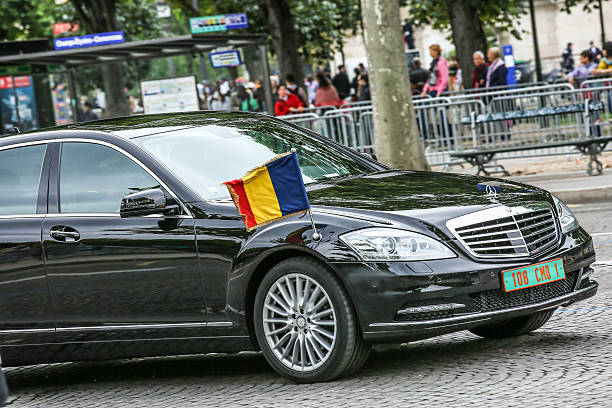 Tăiere în stil Bolojan: Șoferii demnitarilor, dați afară! Vezi ce alte privilegii dispar din Guvern