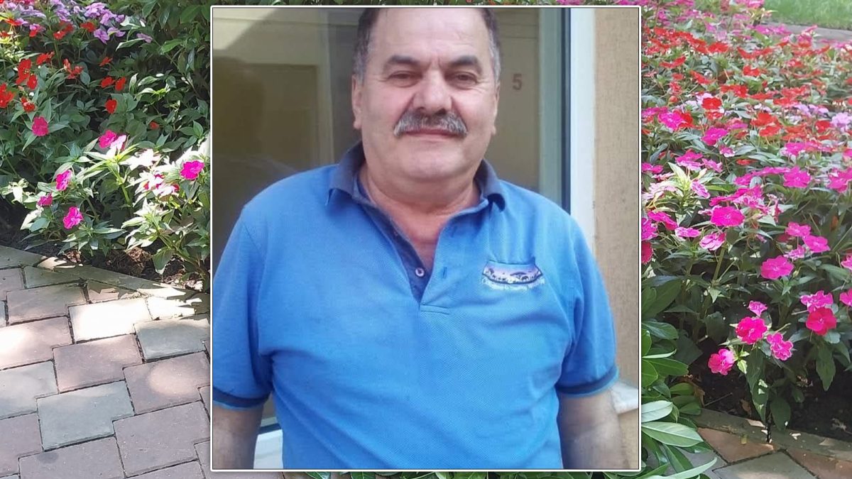 Un florar s-a deghizat în angajat de la Servicii Publice și s-a apucat de furat flori din parcuri. Planul a fost aproape perfect, însă un element l-a dat de gol