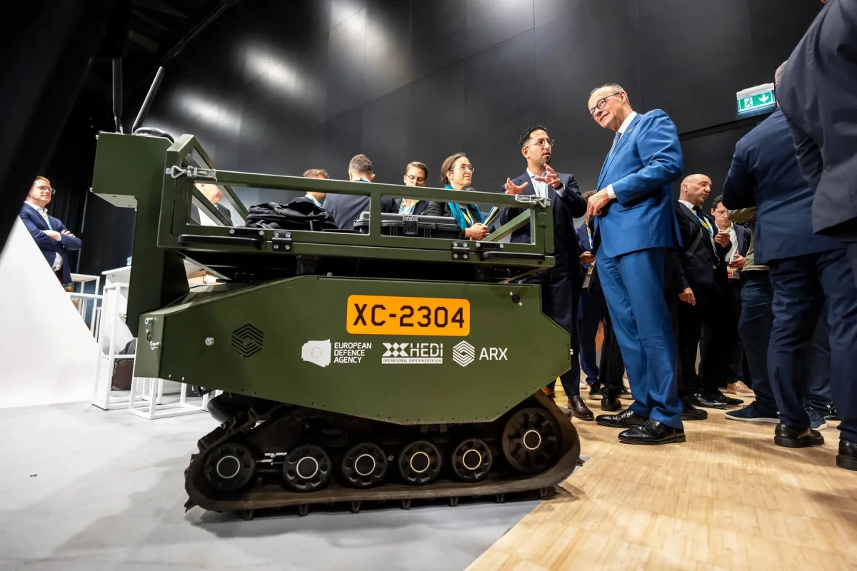 Drone ucigașe, tancuri autonome și gândaci-spion! Germania lansează armata viitorului