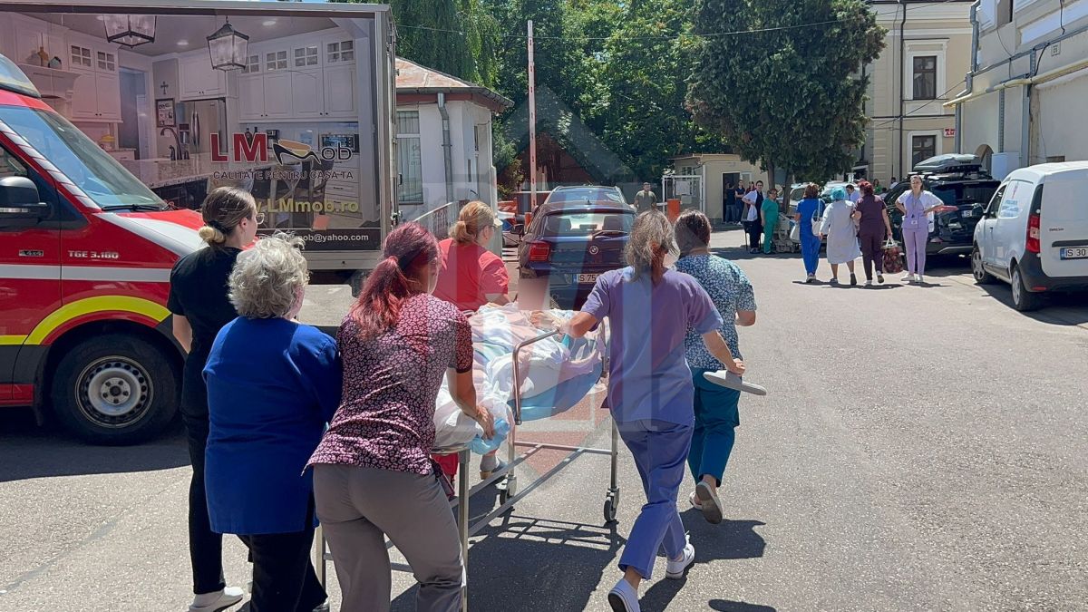 Alertă la Iași! Incendiu puternic la Maternitatea „Cuza Vodă”! Mame disperate cu pruncii în brațe se adăpostesc în zonă – LIVE VIDEO, UPDATE