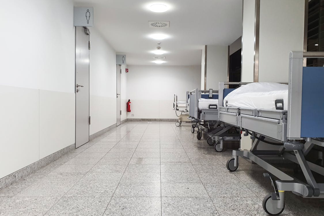 Nereguli în spitale, descoperite de Garda de Mediu. Ce măsuri au dispus comisarii?