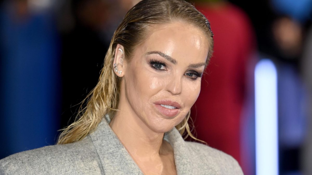 Katie Piper arată incredibil în bikini. Vedeta de 41 de ani radiază într-o escapadă exotică