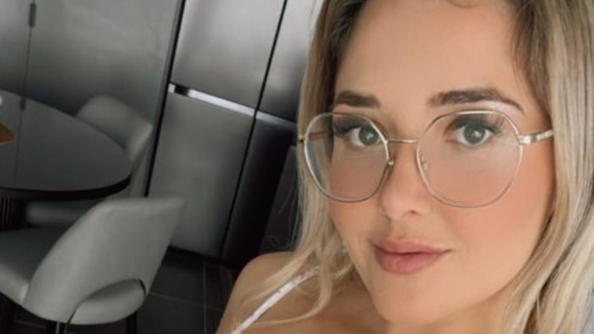 O vedetă OnlyFans vorbește despre un trend înfricoșător. Iată despre ce este vorba